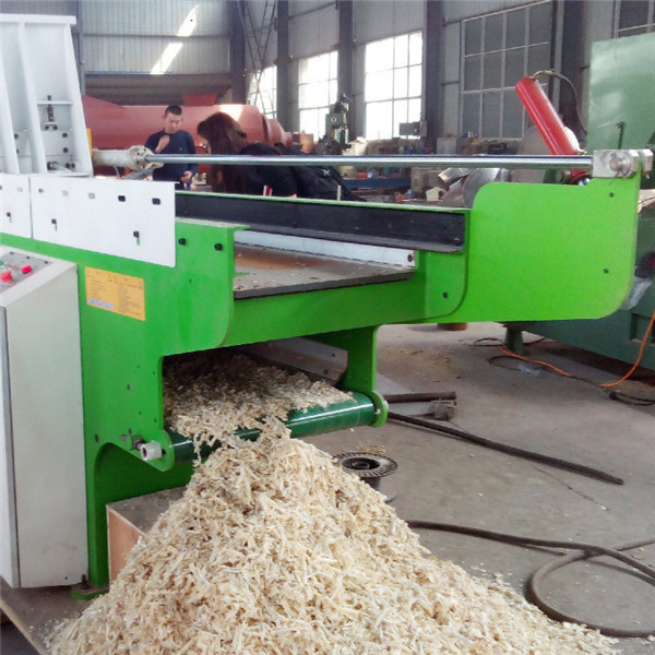 Wood Shaving Machine Makes Shavings For Horse Farms And Pet Bedding