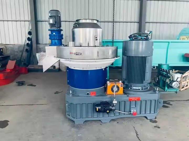 Home Straw Fuel Mini Wood Pelletizer Maker Sawdust Biomass Wood Pellet Making Mill Machine