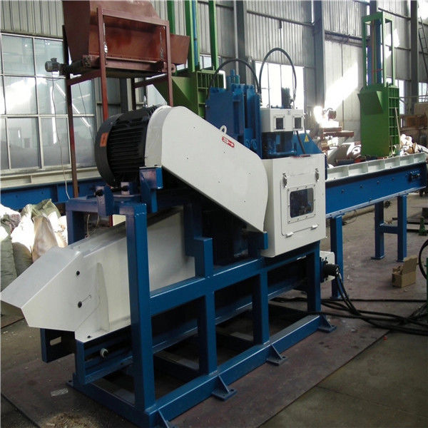 YM-3550 500*350mm 15t/H Wood Sawdust Machine