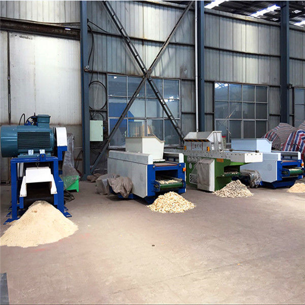 4 Cutter Heads 1500KG 14kw Wood Shaving Machine
